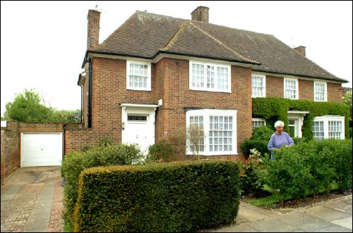 39 Gurney Drive a